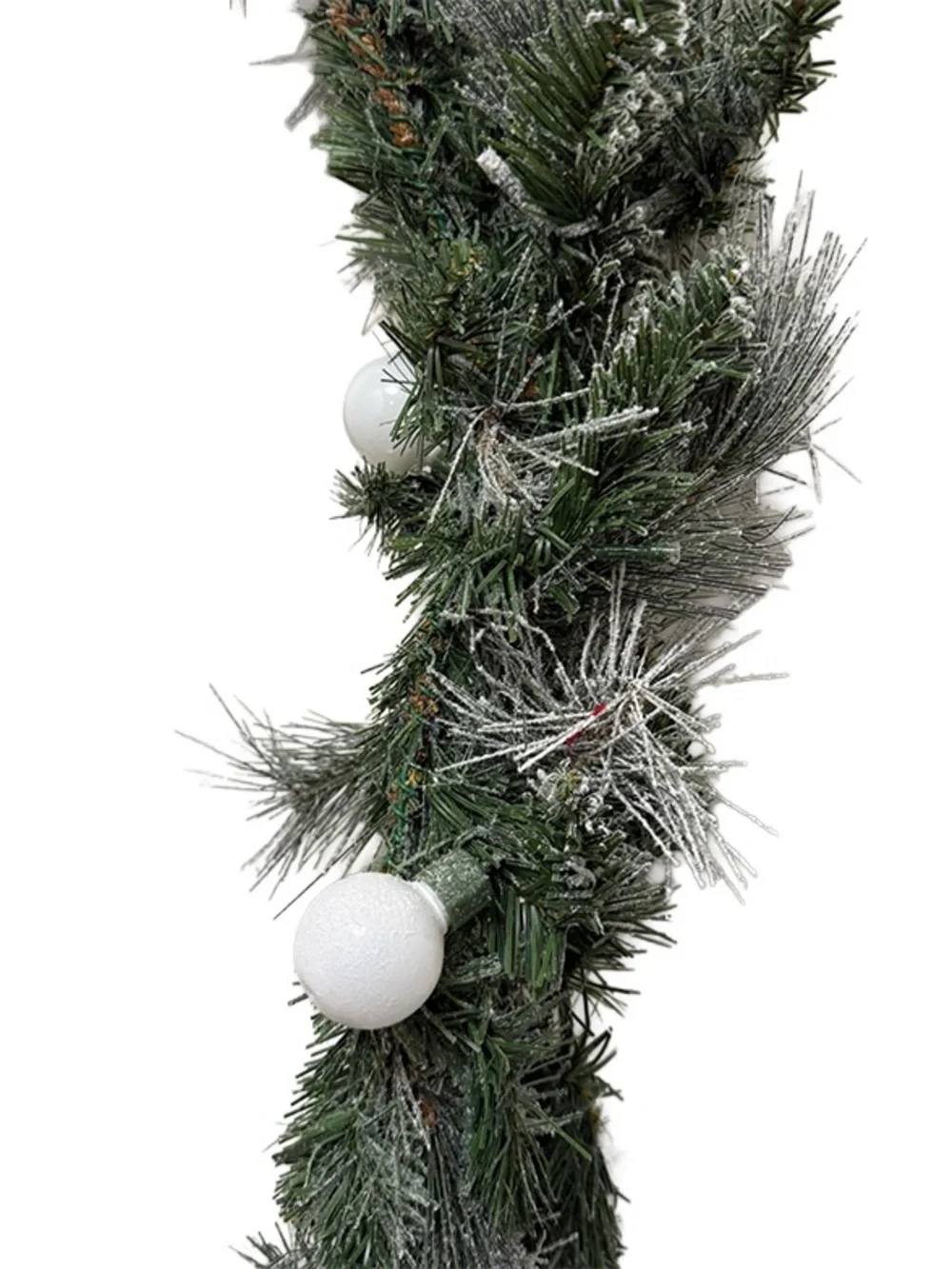 Ashland 6ft Multicolored Pre-litGarland Battery Operated with Timer.